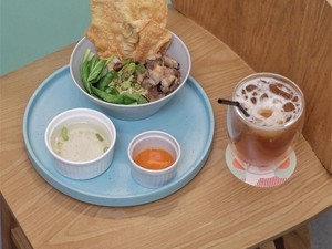 TGIF! Nongkrong Sore Di Kafe Kekinian dengan Warna Kece Instagenic