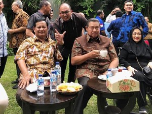 Gerindra: TKN Jokowi Jangan Genit Goda Demokrat Bergabung!