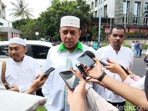 FPI-GNPF Ulama Serukan Salat Gaib untuk Muslim Korban Rusuh India