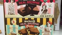 Kalau yang ini adalah brownies kemasan yang bisa Anda beli di supermarket. Ini menjadi sajian manis dan enak sebagai oleh-oleh dari negeri ginseng. Foto: Istimewa