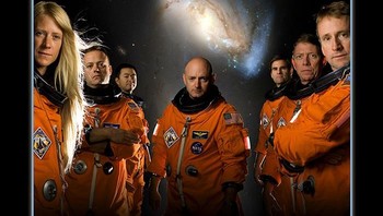 Tampil bak poster film Harry Potter. Foto: NASA