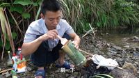 Dua Petani Ini Jadi Terkenal Setelah Buat Vlog Menyantap Tikus Bambu