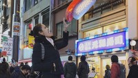 Liburannya saat di Osaka, Jepang. (meganbata/Instagram)