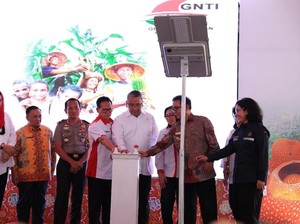 Mendes Minta Dana Desa untuk Bangun Listrik dan Penerangan