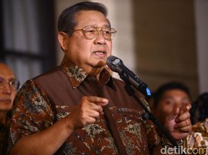 Andi Arief: Kivlan Anggap SBY Musuh Besar karena Halangi Ambisi Kotornya