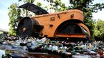 Ribuan Botol Miras Dimusnahkan Polda Metro Jaya