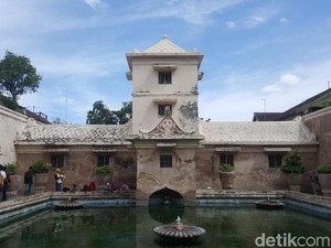 Liburan Akhir Tahun di Yogyakarta, Yuk Coba Walking Tour Sendiri