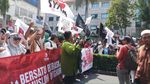 Potret Aksi Solidaritas 2112 untuk Muslim Uighur di Kedubes China