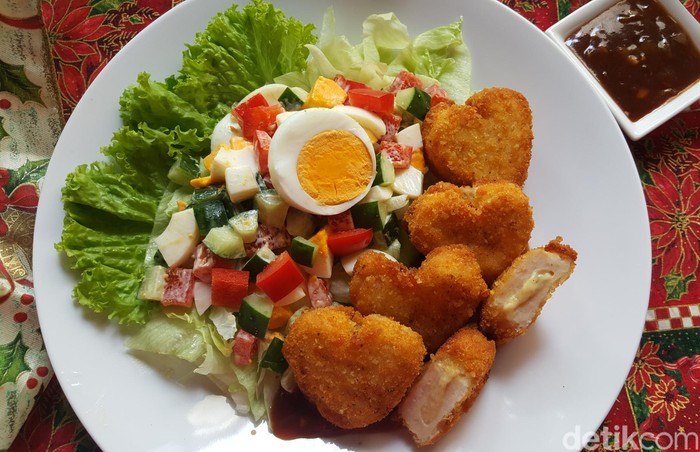 Resep Ayam : Fiesta Cheesy Saus BBQ dan Salad Telur