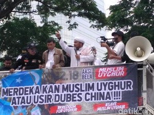 Aksi Bela Uighur yang Diwarnai Ajakan Boikot Produk China