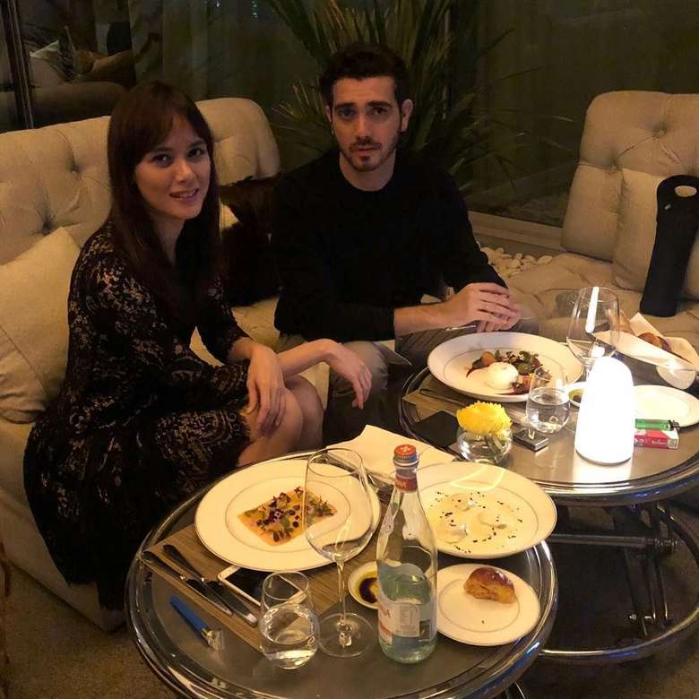 570+ Gambar Romantis Makan Berdua Terbaru