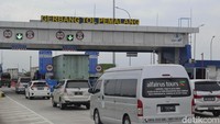 Proyek mangkrak pertama era SBY yang dilanjutkan oleh Jokowi adalah pembangunan ruas jalan tol Pemalang-Semarang. Proyek ini tertunda sejak 2006 silam. Robby Bernardi/detikcom