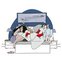 Setelah punya bayi, hidup tidak akan terasa sama lagi seperti saat masih hanya bersama suami. Perubahan terbesar adalah pada posisi tidur. Yang sering terjadi adalah bayi menjadi penguasa ranjang. Foto: Dok. nathaliejomard.com