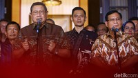 SBY dan Prabowo ingin memastikan Partai Gerindra dan Partai Demokrat juga menang pileg.