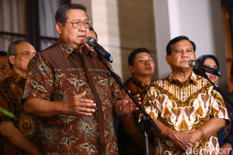 SBY Lega Prabowo Tempuh Gugatan Lewat MK SBY Lega Prabowo Tempuh Gugatan Lewat MK