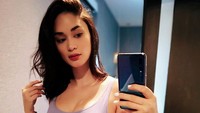 Selain cantik, Pia juga cerdas dan menguasai empat bahasa. Dok. Instagram/piawurtzbach