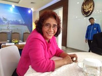 Jokowi Tegur Susi Soal Izin Usaha Perikanan Tangkap
