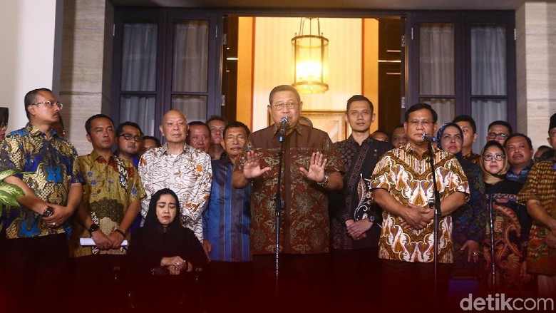 Koalisi BPN-Demokrat Tinggal Menghitung Hari Koalisi BPN-Demokrat Tinggal Menghitung Hari