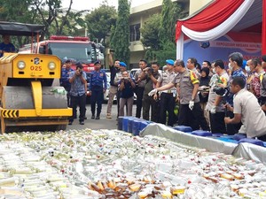 9.735 Botol Miras Oplosan Dilindas Sebelum Nataru