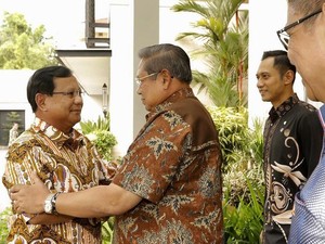 Bakal Temui SBY, Prabowo Dinilai Ingin Lepas dari Bayang-bayang Jokowi