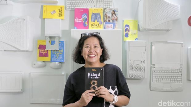 Cara Trinity Menulis Cerita Perjalanan Jadi Buku