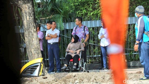 Hari Ke-3 Recovery Jalan Gubeng, Ini Kendala yang Ditemui