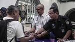 Libur Natal dan Tahun Baru, Stasiun Senen Dipadati Penumpang