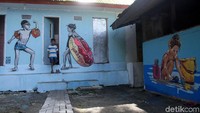 Di akhir pekan, Pantai Natsepa selalu penuh pengunjung. Data dari Kemenpar menyebutkan jumlah wisatawan yang mengunjungi Ambon di 2017 mengalami peningkatan 20% (Rifkianto Nugroho/detikTravel)