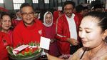 Aksi Para Perempuan Tangerang Dukung Capres 01