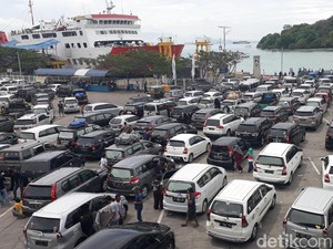 Mau Mudik Naik Kapal Feri? Beli Tiketnya Via Aplikasi, Tak Bisa Tunai