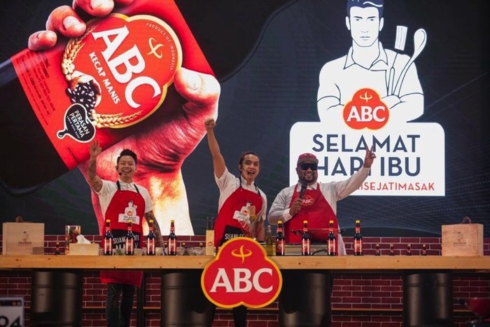 Selamat Hari Ibu dari #SUAMISEJATIMASAK Persembahan Kecap ABC
