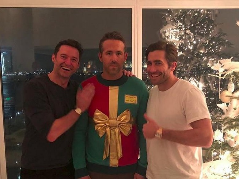Ngakak! Saat Deadpool Dikerjain Hugh Jackman dan Jake Gyllenhaal Ngakak! Saat Deadpool Dikerjain Hugh Jackman dan Jake Gyllenhaal
