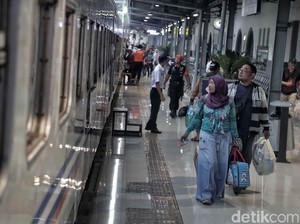 Pemudik Kelelahan Rawan Kena Hipnotis, Menkes Sampaikan Pesan