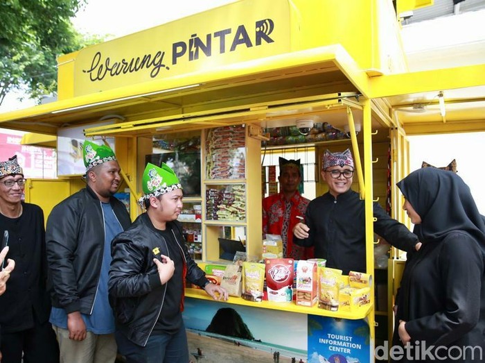 Gandeng Warung Pintar Banyuwangi Angkat Ritel Rakyat Naik Kelas