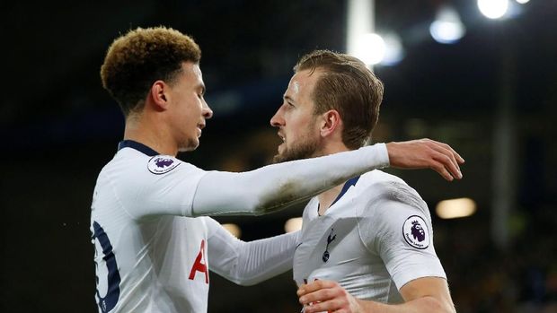 Dele Alli dan Harry Kane baru populer setelah tampil gemilang bersama Tottenham Hotspur.