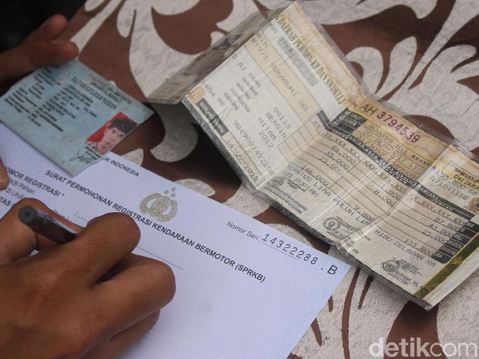 Badan Pajak dan Retribusi Daerah DKI menggelar penghapusan sanksi administrasi pajak di CFD, Jakarta. Minggu (23/12/2018).
