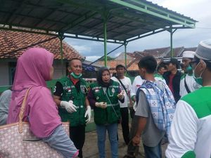 Tsunami Banten-Lampung dalam Jepretan Tenaga Medis