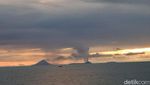 Foto Anak Krakatau 3 Jam Sebelum Tsunami, Asap Membubung Tinggi
