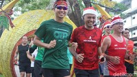Yasha Chatab, co-founder Indorunners, menyampaikan bahwa kegiatan ini merupakan salah satu kegiatan lari tematik yang dilakukan dalam rangka menyambut akhir tahun dan perayaan natal. (Foto: Kireina/detikHealth) 