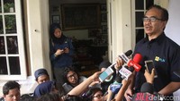 Suprateka mengatakan peseta yang ada di sana jumlahnya ada 225.