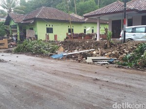 20 Pegawai RSUD Tarakan Jakarta Ada di Carita Saat Tsunami Menerjang