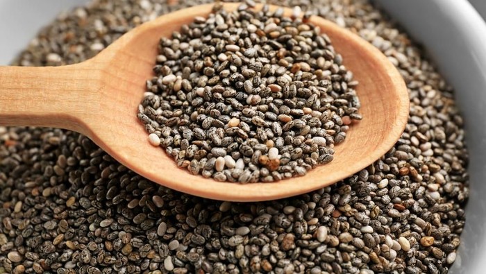 Ini yang Terjadi Pada Tubuh Jika Konsumsi Air Lemon dan Chia Seed Tiap Hari