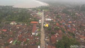 Dari Udara, Ini Penampakan Wilayah Carita Terdampak Tsunami