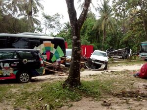 Rombongan Kemenpora Jadi Korban Tsunami Anyer, Menpora Kirim Doa