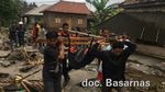 Bikin Pilu! Kantong Mayat Korban Tsunami Berderet di Puskesmas Carita