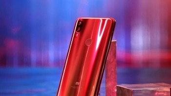 Sementara baterainya berkapasitas 3.000 mAh, sayangnya tidak dilengkapi fast charging. Foto: Sohu