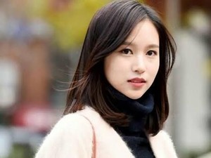 Alami Anxiety, Mina Twice Absen di Tur Dunia TWICELIGHTS 2019