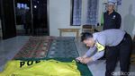 Tangis Keluarga Sambut Kedatangan 4 Korban Tsunami di Selat Sunda