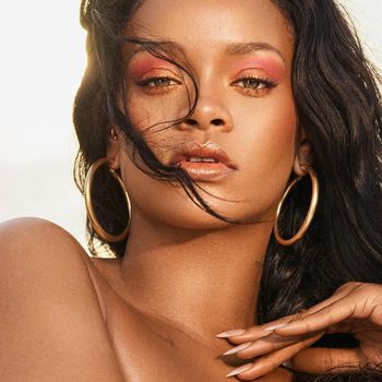 Foto: 5 Inspirasi Makeup Natal dari Selebriti Dunia 