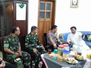 Malam-malam, Kapolda DIY Pantau Pengamanan Gereja Ganjuran Bantul